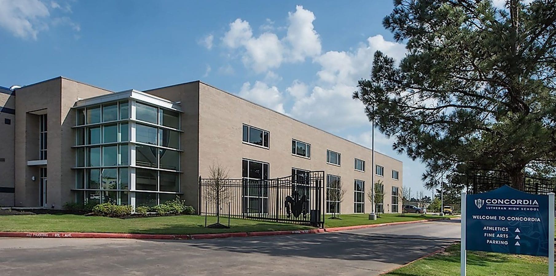 Concordia Lutheran High School Education and Commons Addition